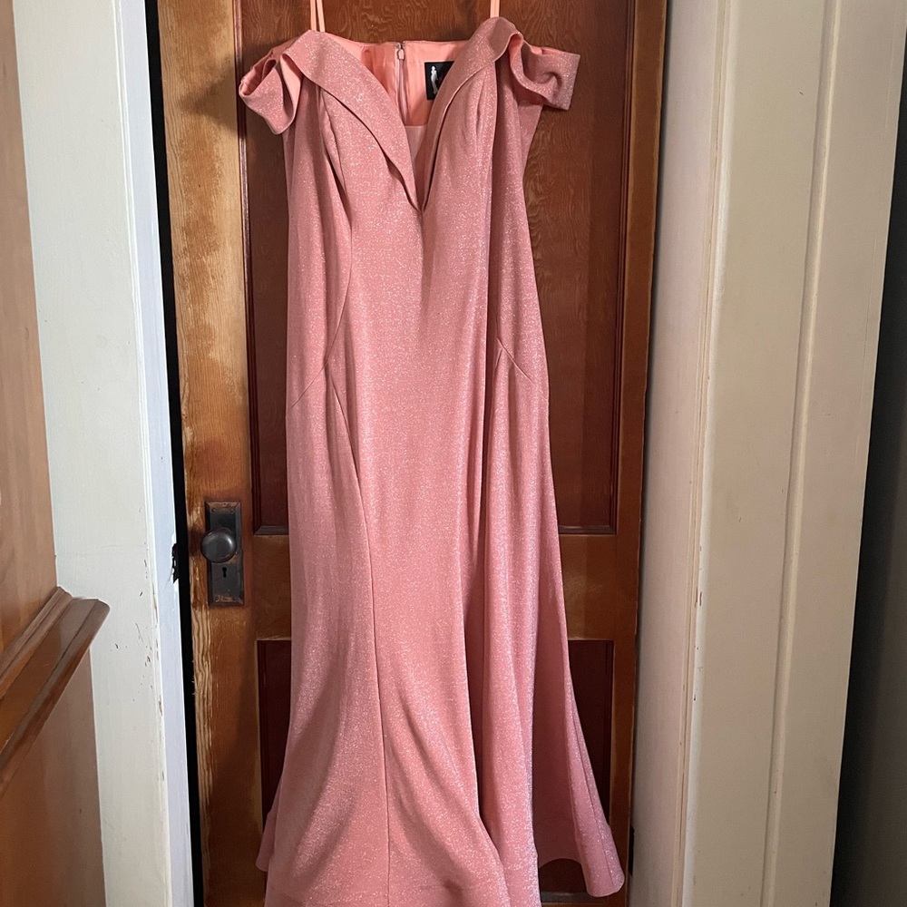 Pink Aurora Prom Dress (18W-20W)